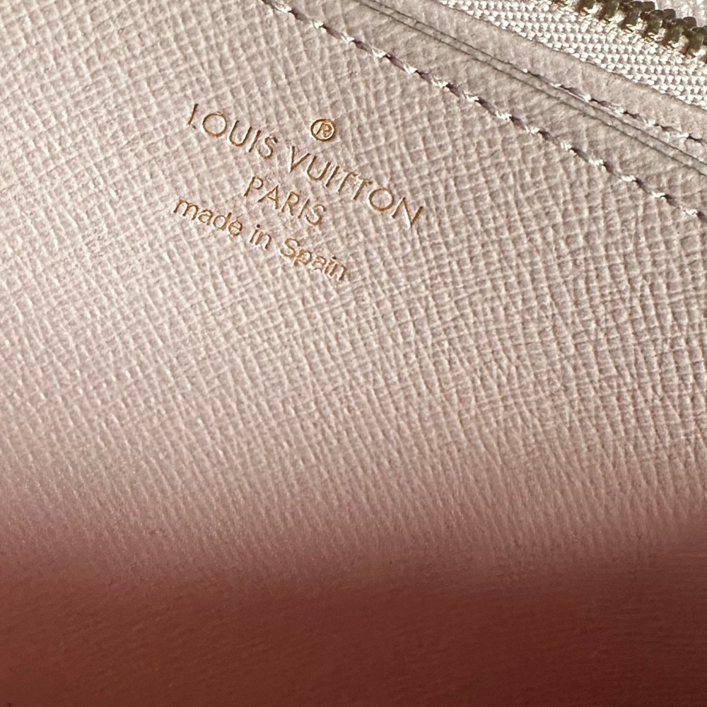 TRADED❤️LE Louis Vuitton By the Pool Zippy wallet ombré card hold giant mono - Picture 12 of 13